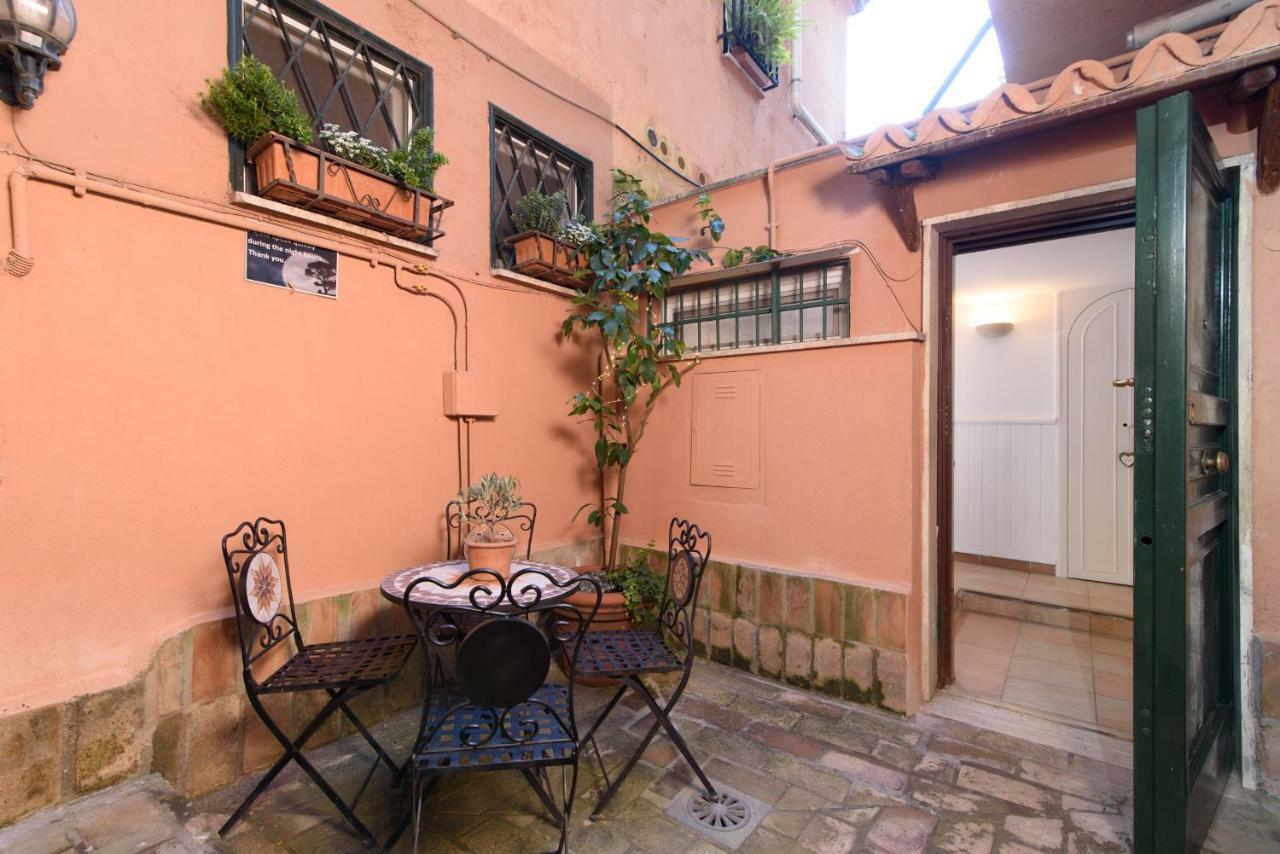 Апартаменты Lovely With Garden In Vatican Museums Trastevere Рим Экстерьер фото